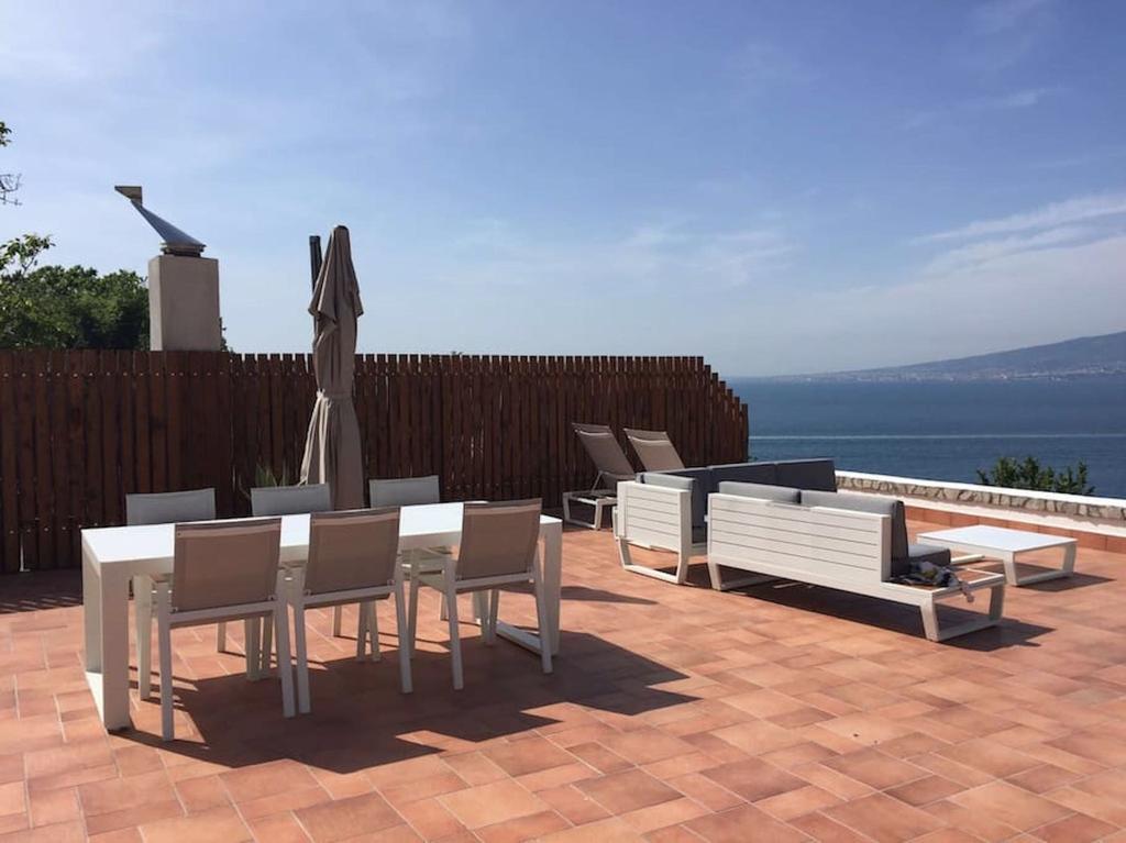 Villa Bikini On Sorrento Coast Vico Equense Exterior photo